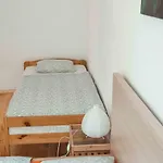 Yvonne Appartement *