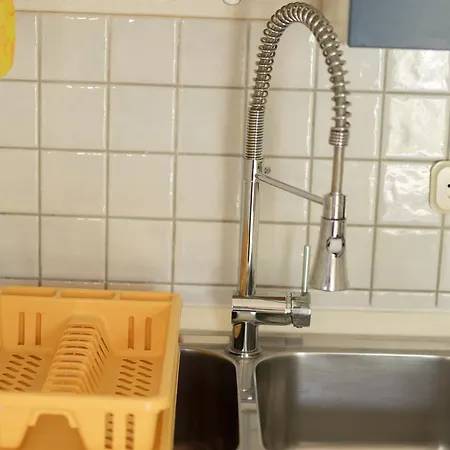 Yvonne Apartment