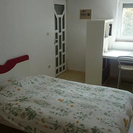 Apartment Yvonne