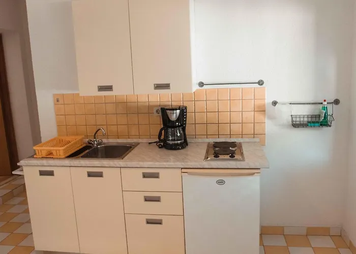 Yvonne Apartamento Pakoštane